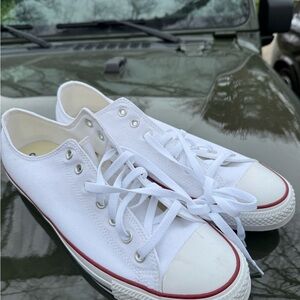 Converse White Canvas Sneakers Men’s Size 13 Chuck Taylor